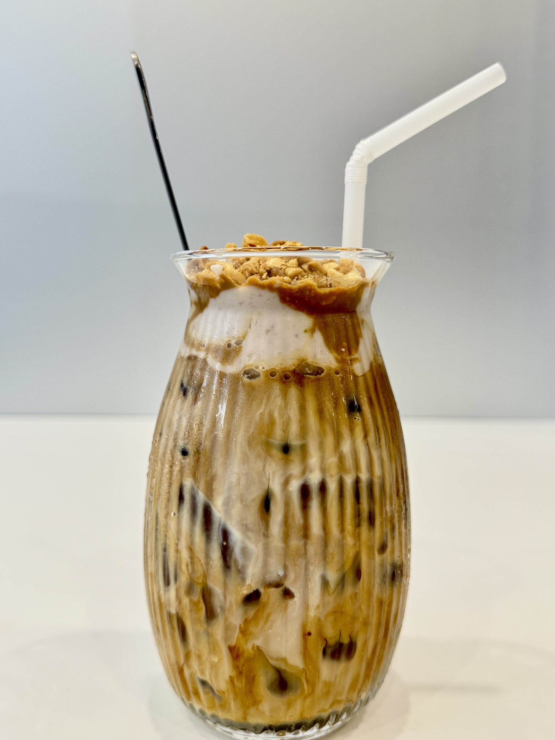 Cà phê sữa khoai môn